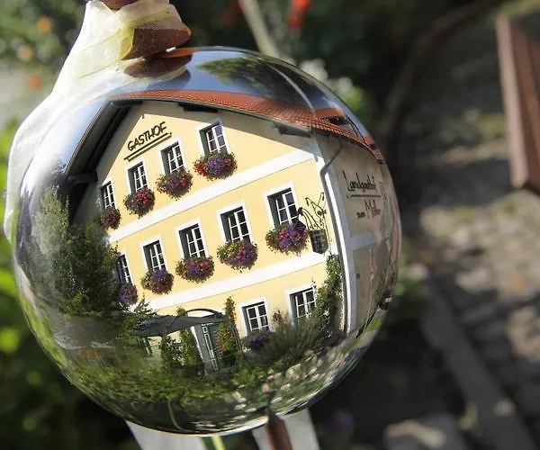 Hotel Landgasthof Zum Muller *
