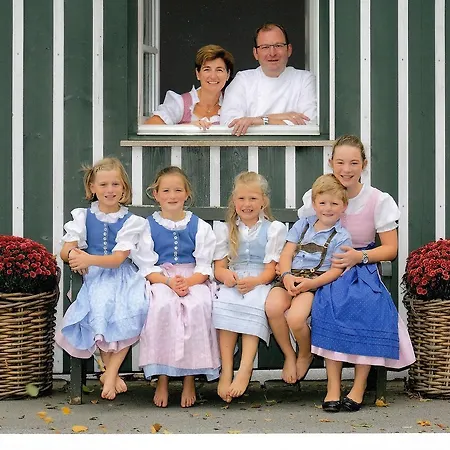 Landgasthof Zum Muller Hotel *